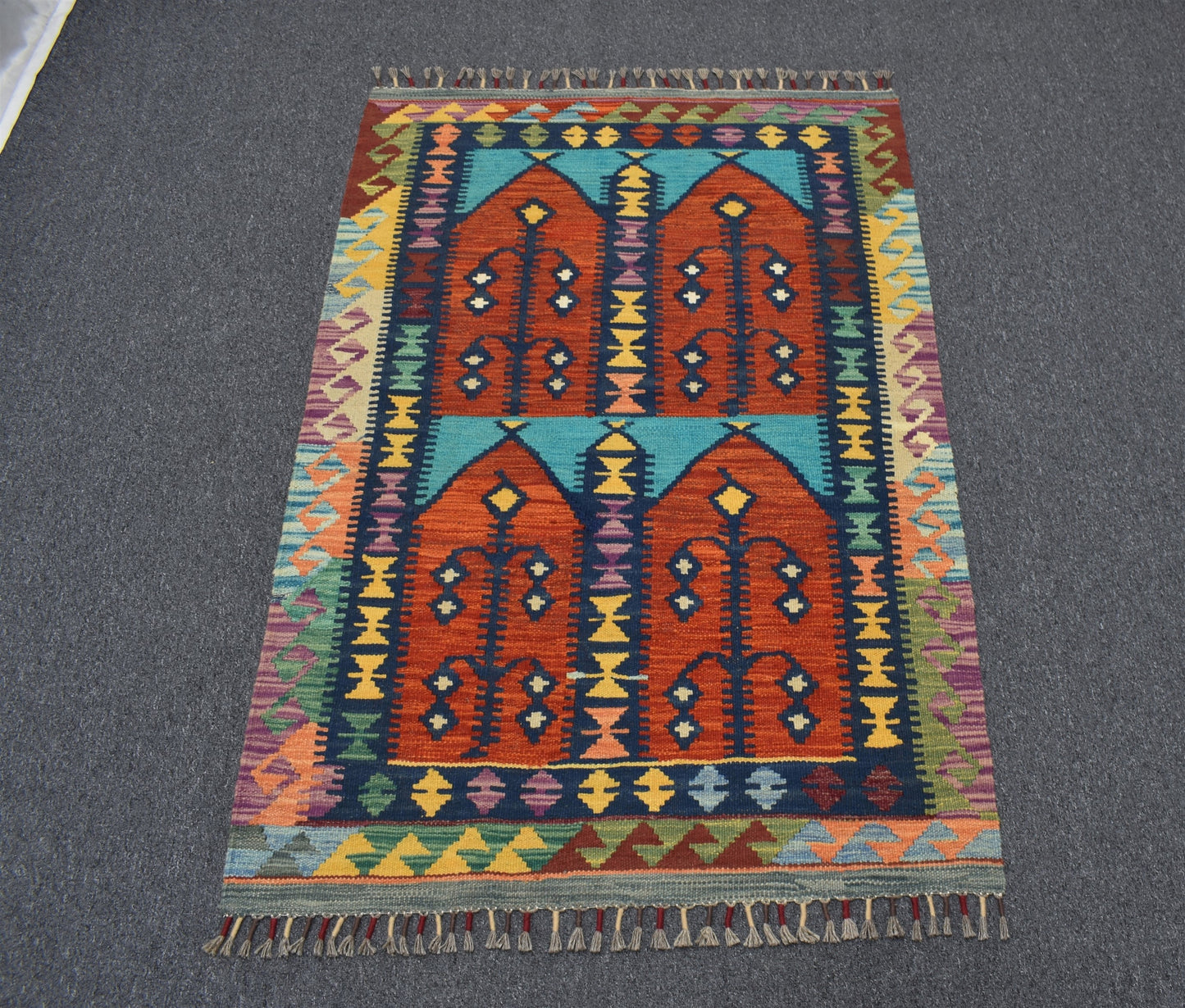 Yeni El Dokuma Çatal Kapılı Kemaliye Horasan Türkmenleri Yün Kilim 5357