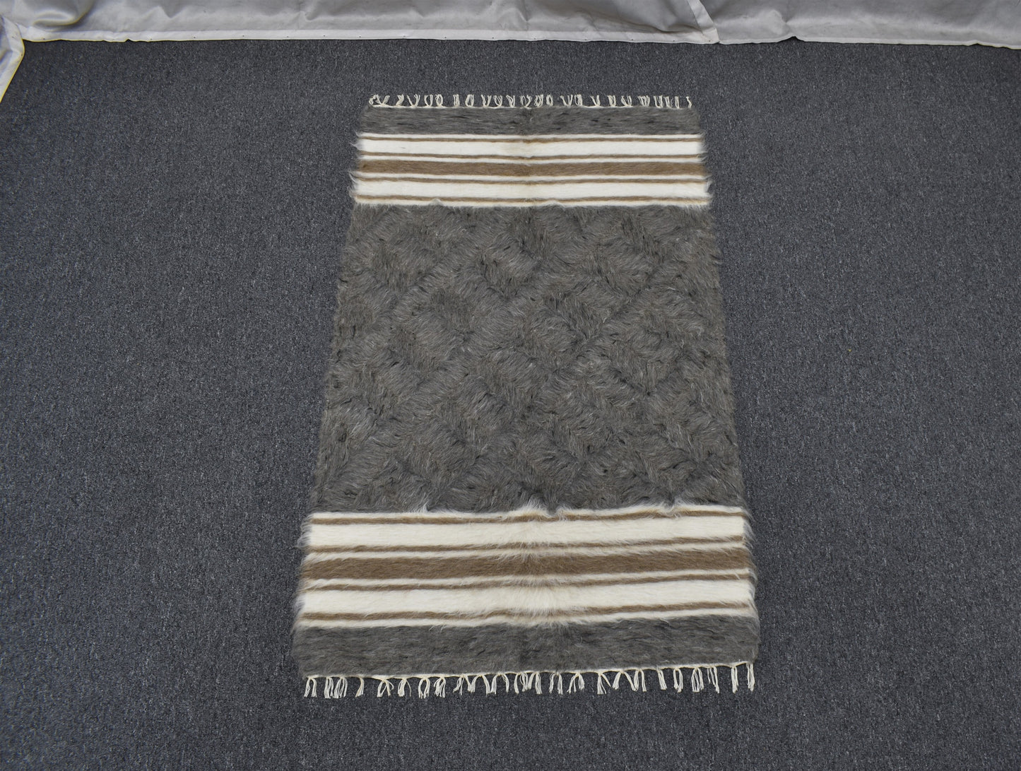 Yeni El Dokuma Otantik Seçkin Tiftik Yün Siirt Battaniyesi Kilim 5433