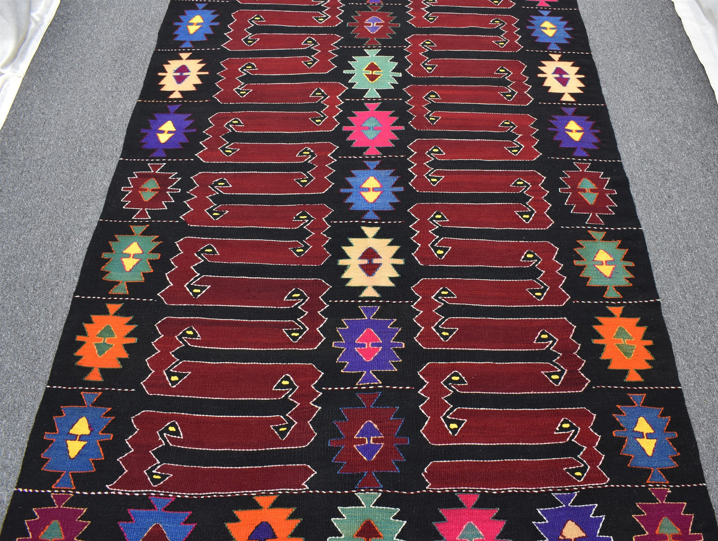 El Dokuma Benzersiz Balıkesir Karakeçili Yörük Yün Kilim 5456