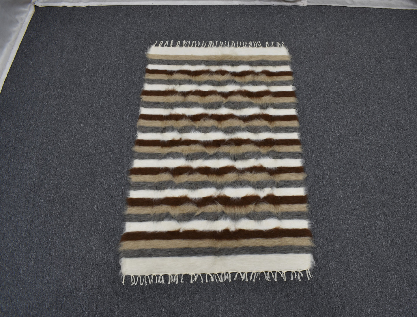 Yeni El Dokuma Şeritli Nadir Tiftik Yün Siirt Battaniyesi Kilim 5484