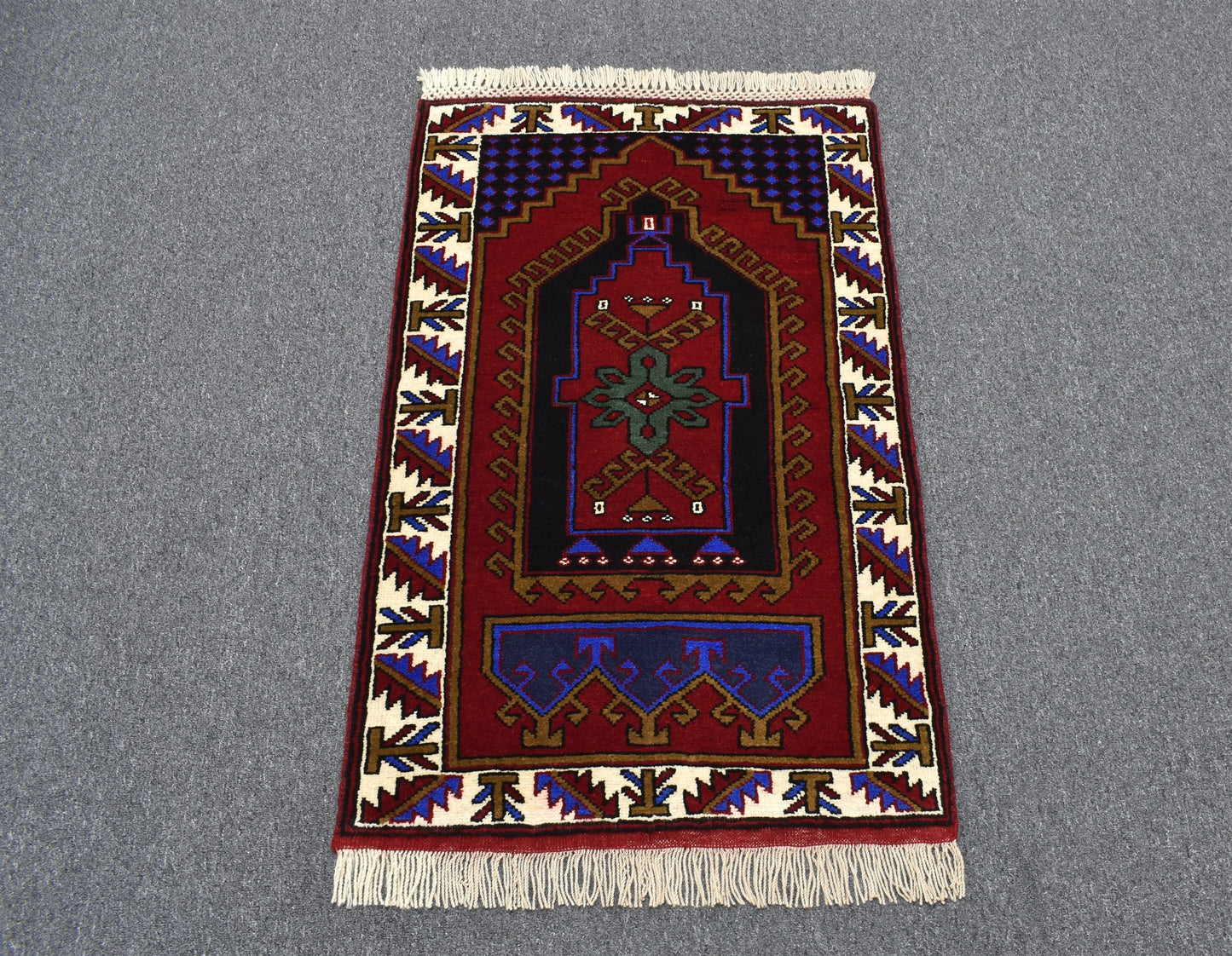 Yeni El Dokuma Mihraplı Seccade Namazlık Malatya Yün Halı 5529