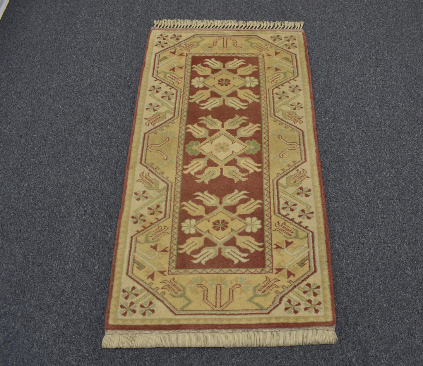 Yeni El Dokuma Zarif Modern Çiçekli Bozalan Milas Yün Halı 5541