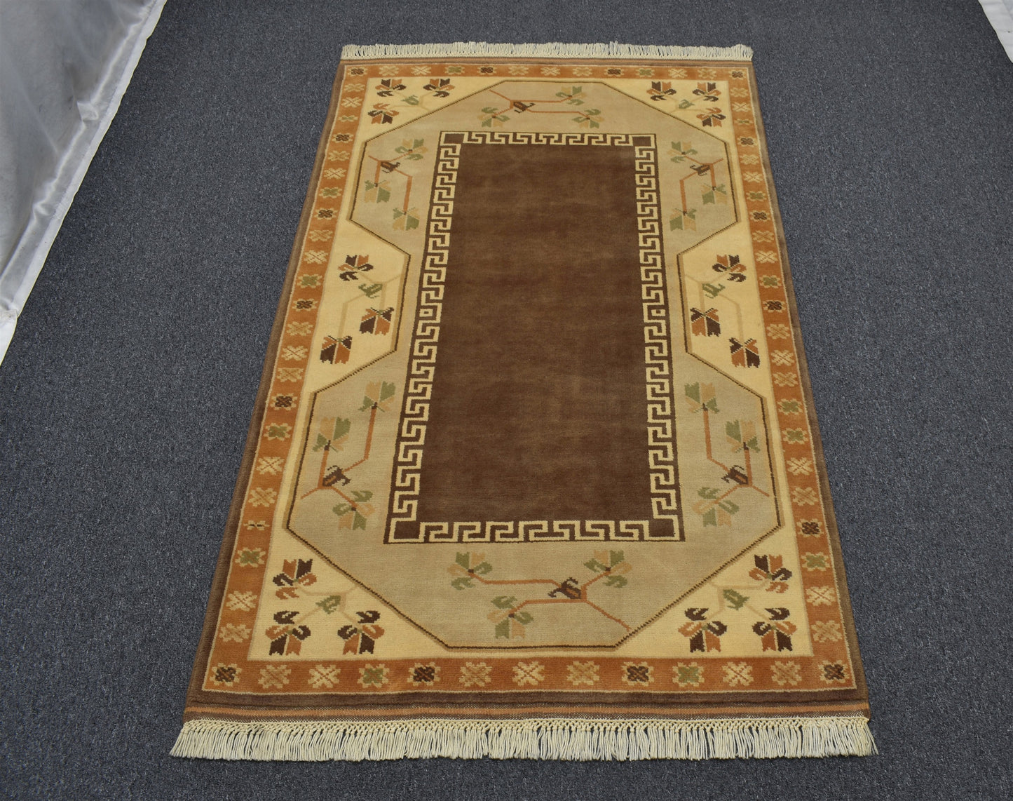 Yeni El Dokuma 2m2 Modern Sade Kahverengi Milas Yün Halı 5620