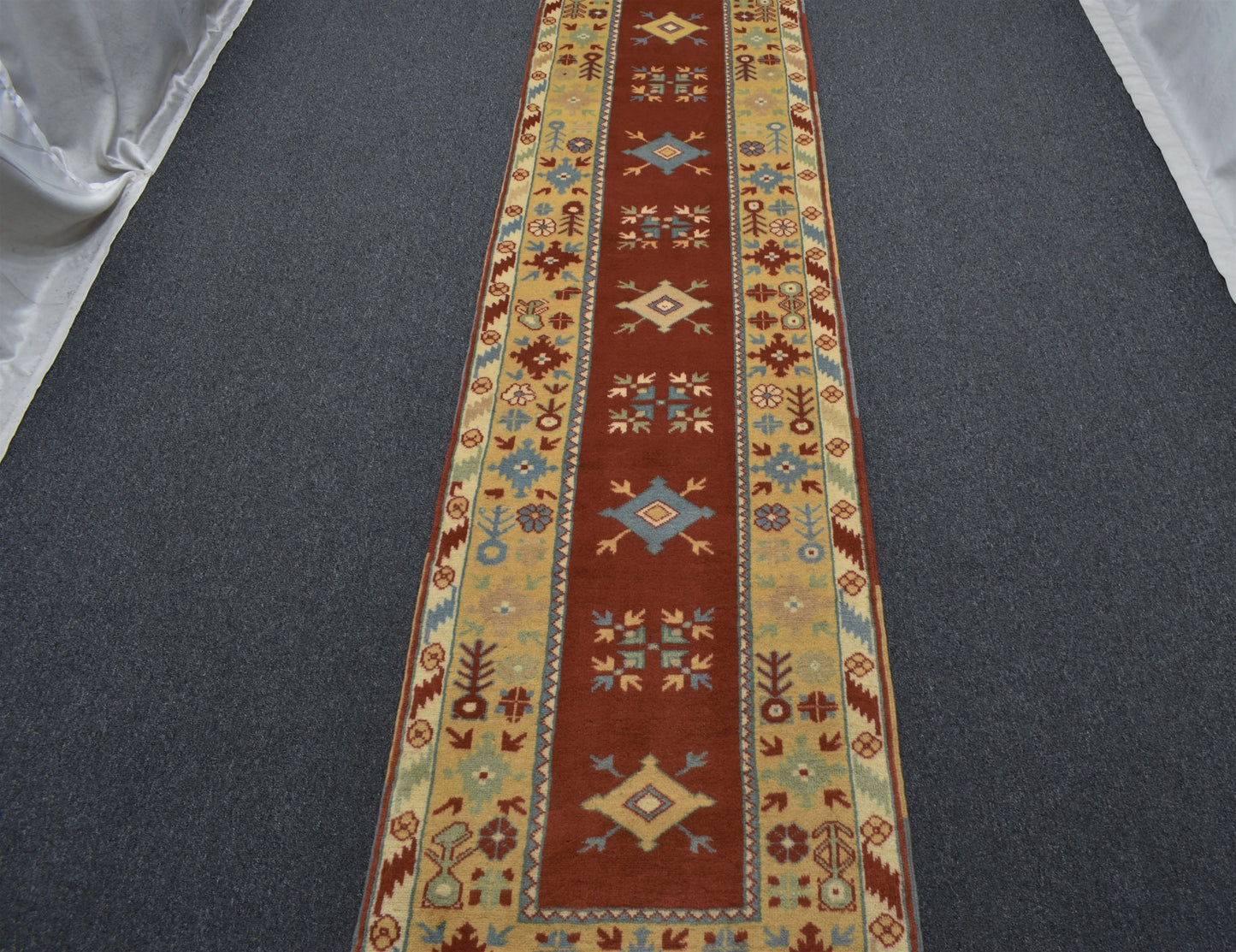 Yeni El Dokuma Nadir Anahtarlı Model Çiçekli Bozalan Milas Yolluk Yün Halı 5669