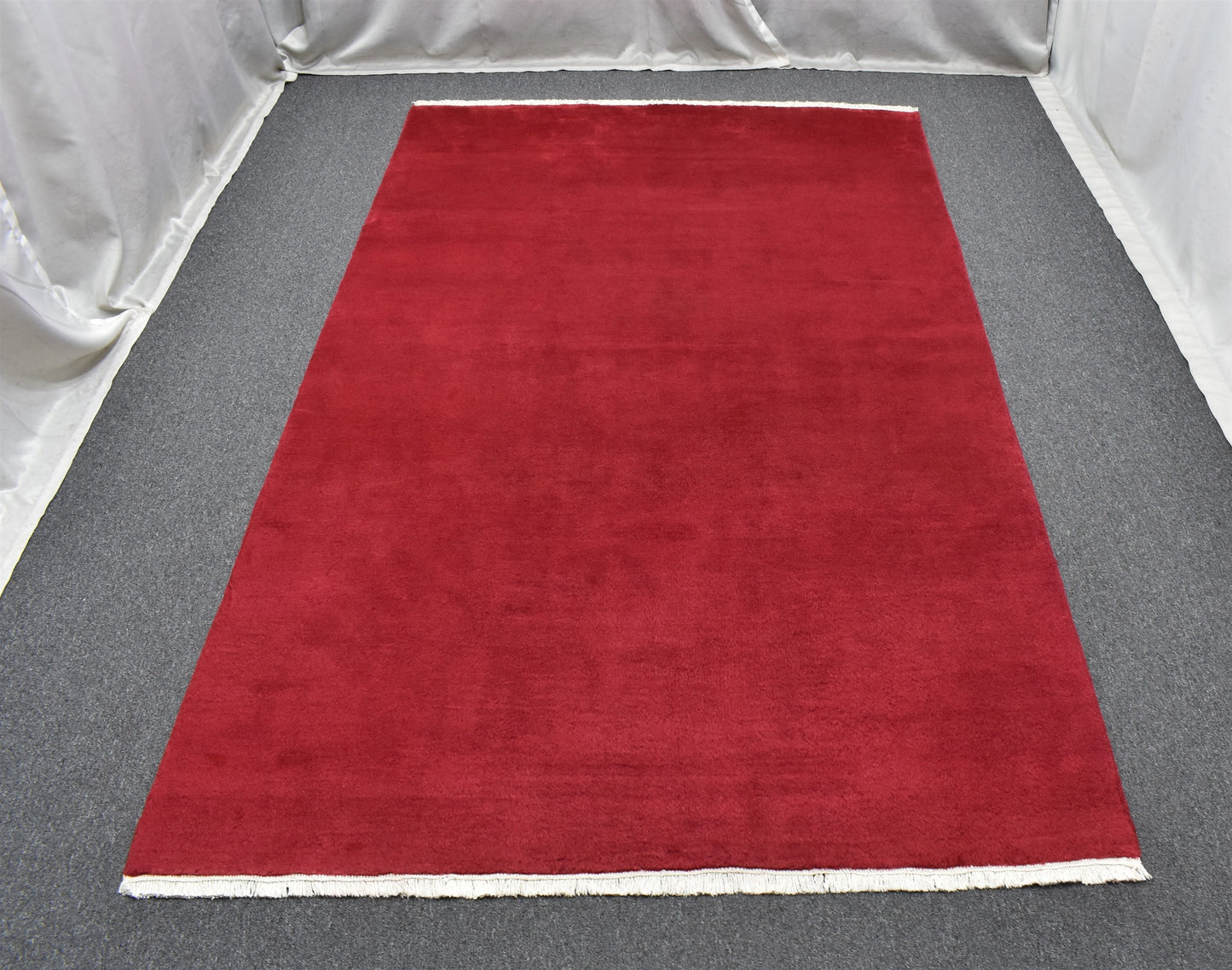 Yeni El Dokuma Başyapıt Tek Renk Kırmızı Burdur Yün Halı 5671