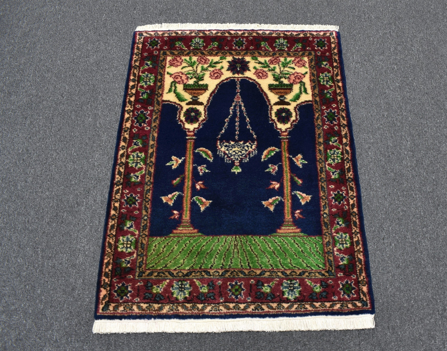 Yeni El Dokuma Mihraplı Burdur Seccade Namazlık Yün Halı 5683