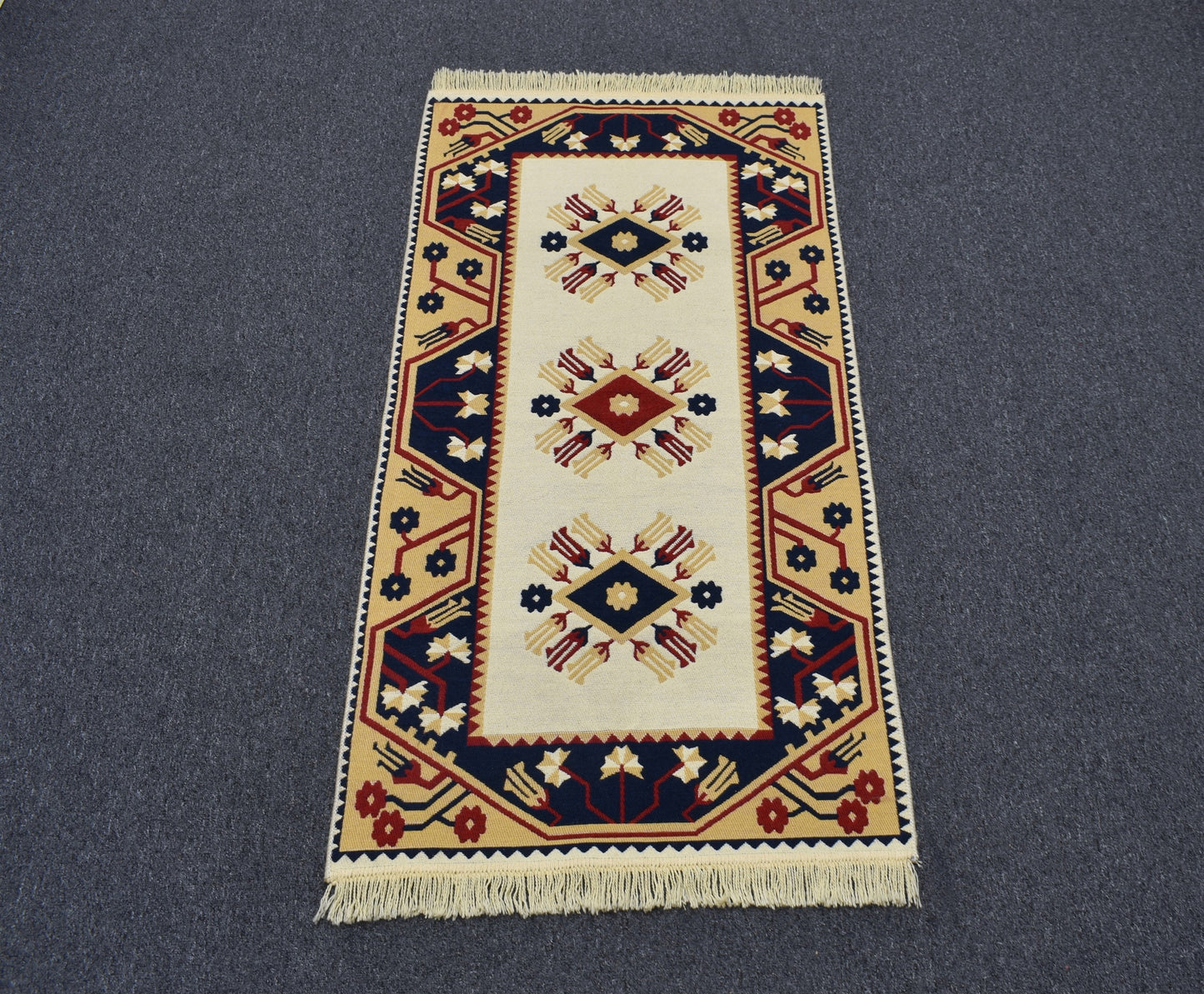 Yeni Lüks Çift Yüzlü Otantik Tasarım Makine Kilim 5718