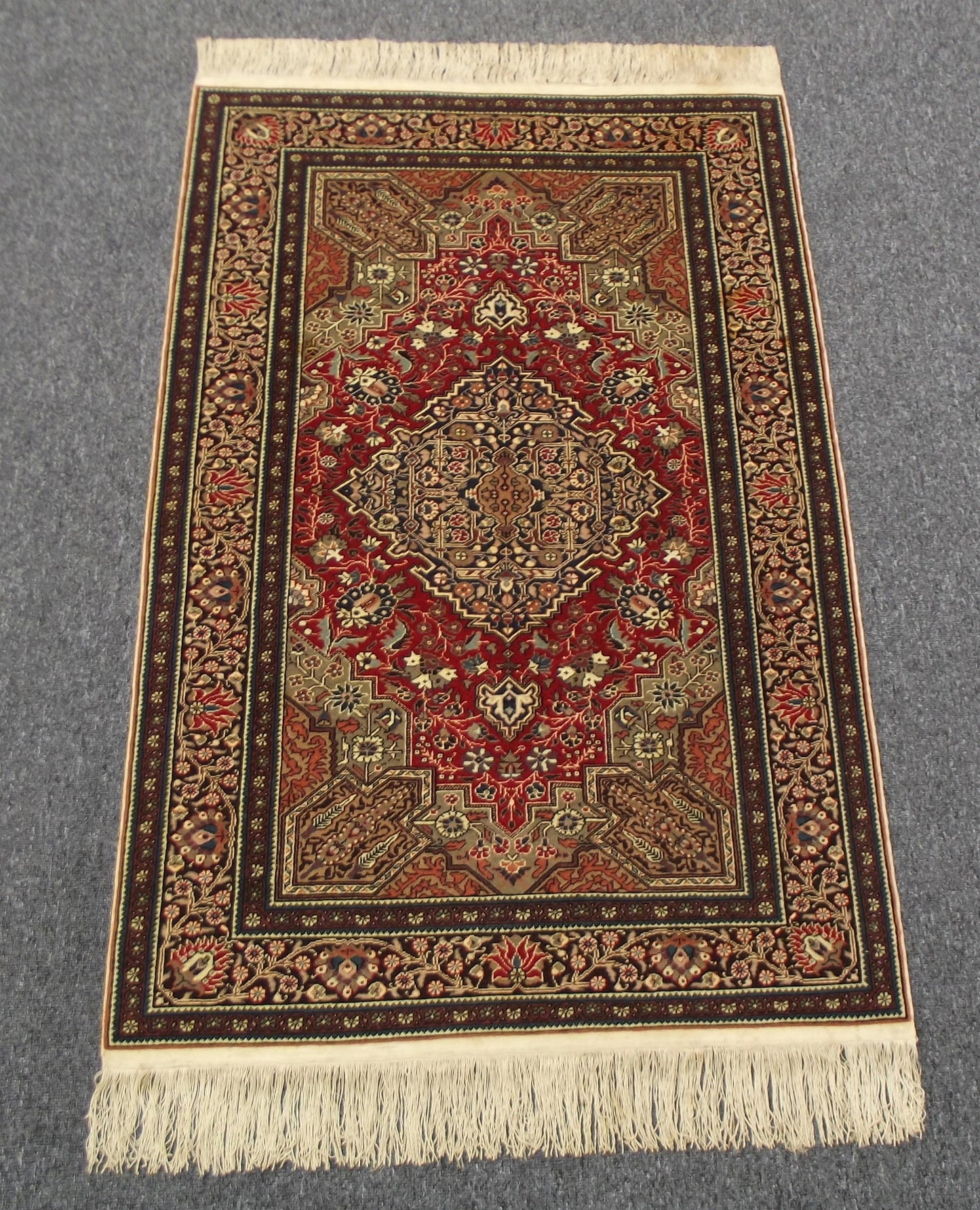 Antika El Dokuma Ender Asırlık İmalat Kayseri Yün Halı 5741