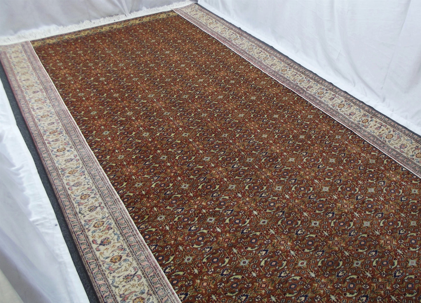 Yeni El Dokuma 14m2 Başyapıt Kayseri Bünyan Yün Taban Salon Halısı 5742