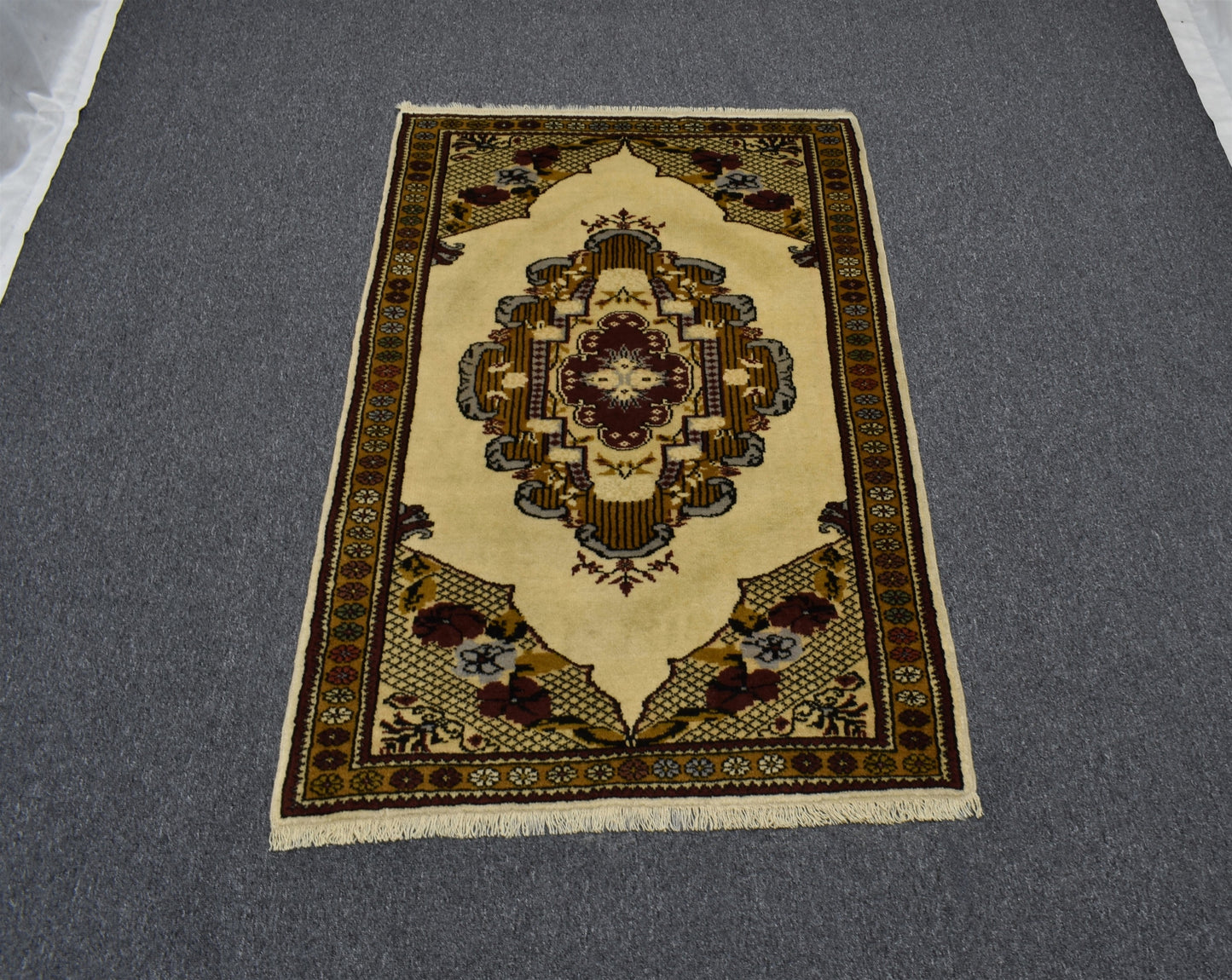 Antika El Dokuma Karacahisar Milas Muğla Yün Halı 5744