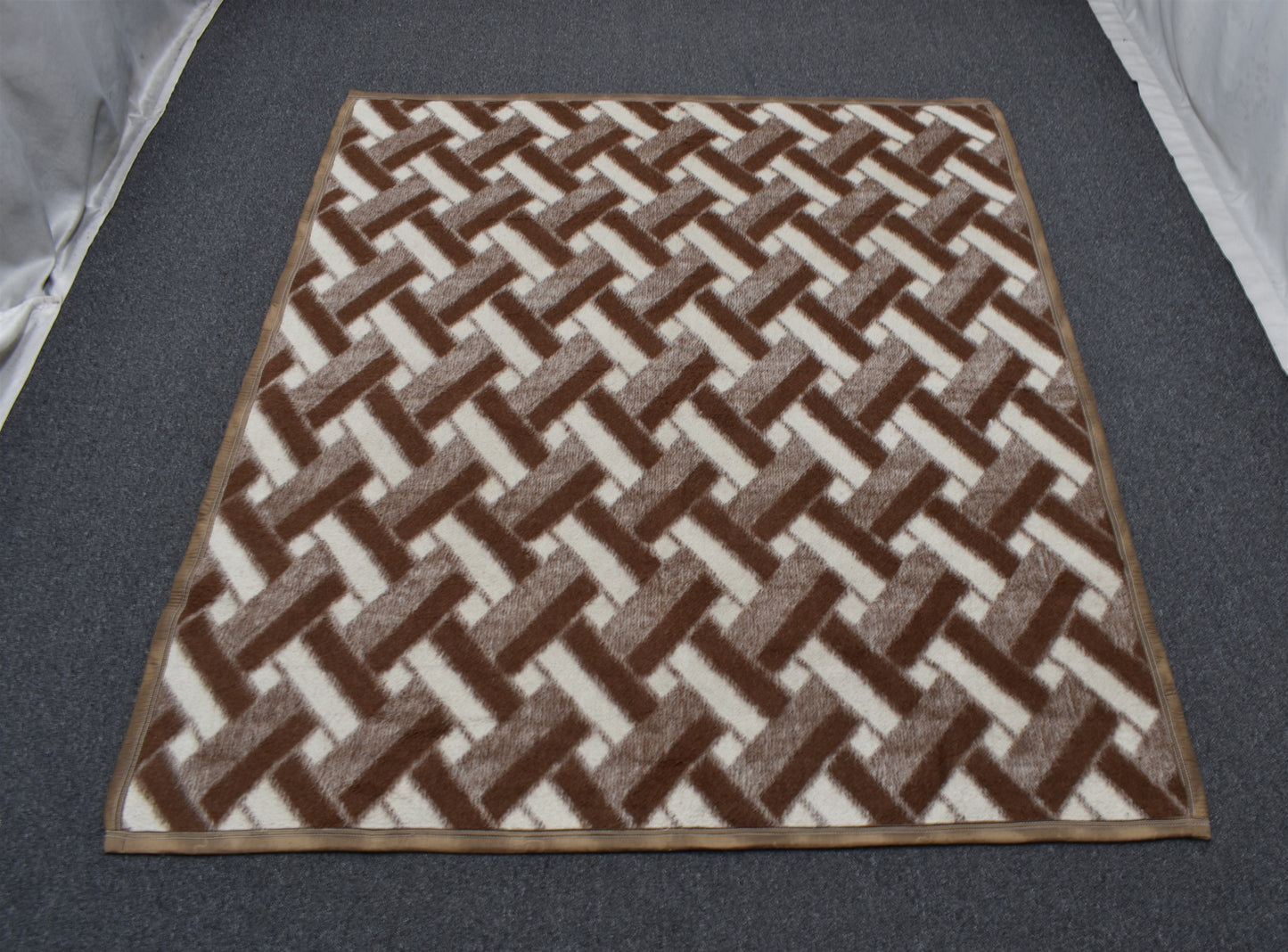 Vintage El Dokuma Eşsiz Tasarım Yün Battaniyesi Kilim 5759