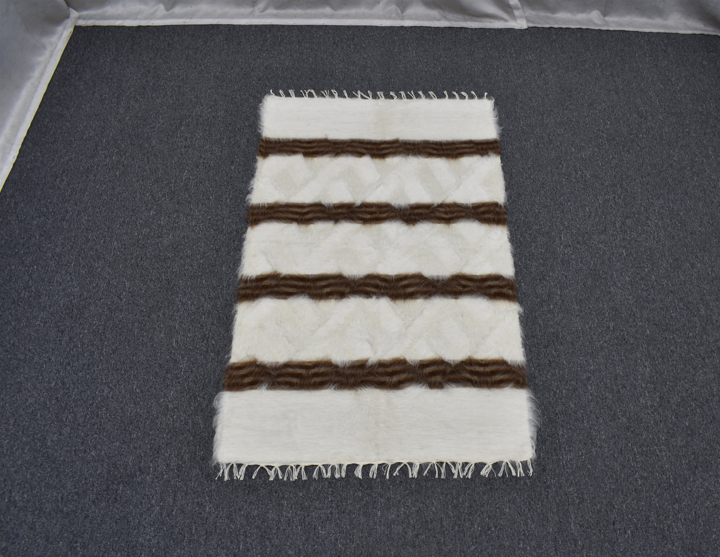 Yeni El Dokuma Eşsiz Tiftik Yün Siirt Battaniyesi Kilim 5761