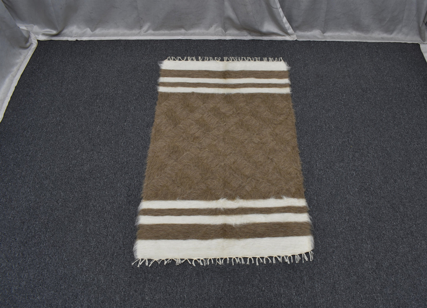 Yeni El Dokuma Tiftik Nadir Yün Siirt Battaniyesi Kilim 5784