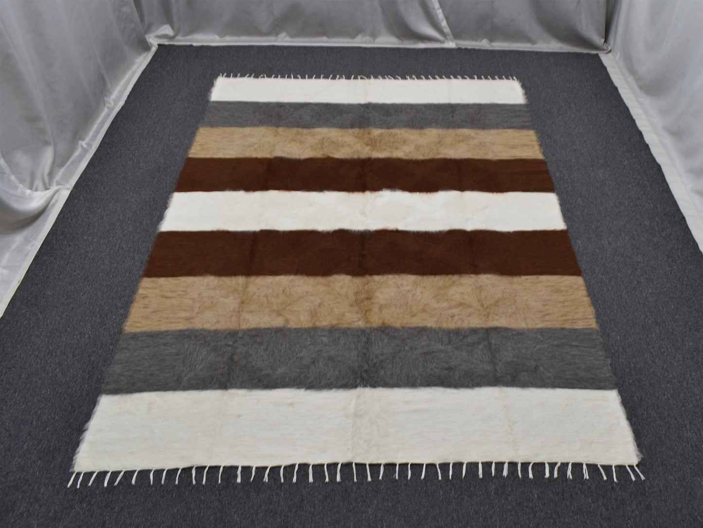 Yeni El Dokuma Çubuklu Dikişsiz Çift Kişilik Tiftik Yün Siirt Battaniyesi Kilim 5795