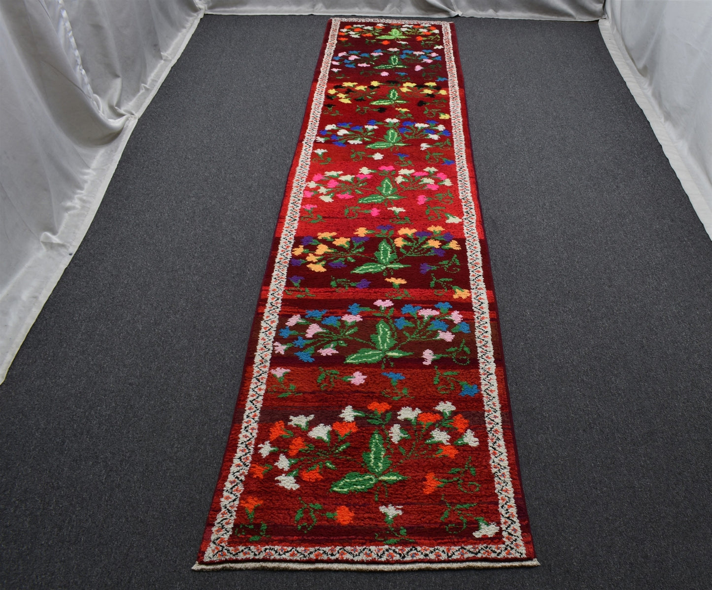 Yeni El Dokuma Çiçekli Kırmızı Herki Yolluk Bukleli Pamuklu Yün Halı 5863