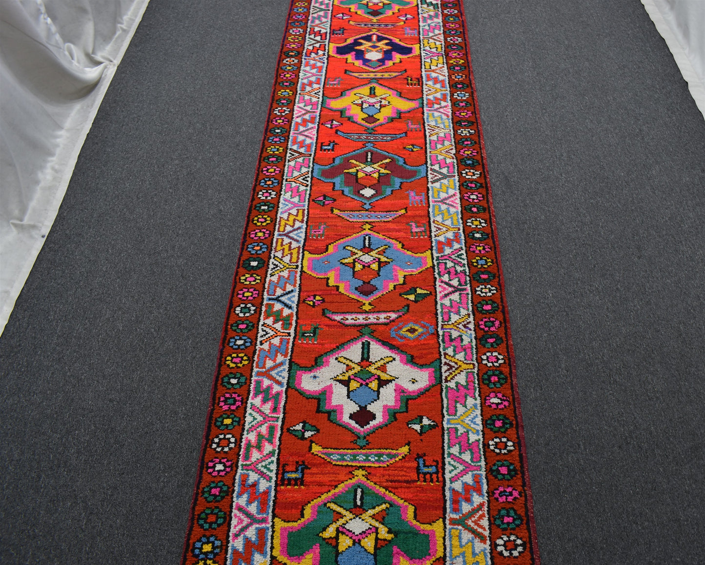 Yeni El Dokuma Capcanlı Herki Yolluk Bukleli Pamuklu Yün Halı 5868