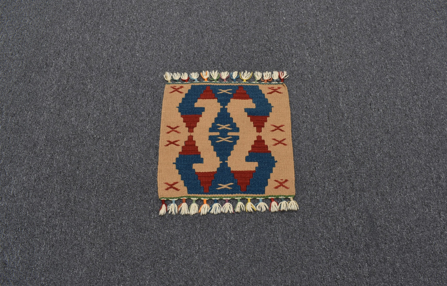 Yeni El Dokuma Kare Köşe Sandalye Minderi Pınarbaşı Kayseri Yün Kilim 5936