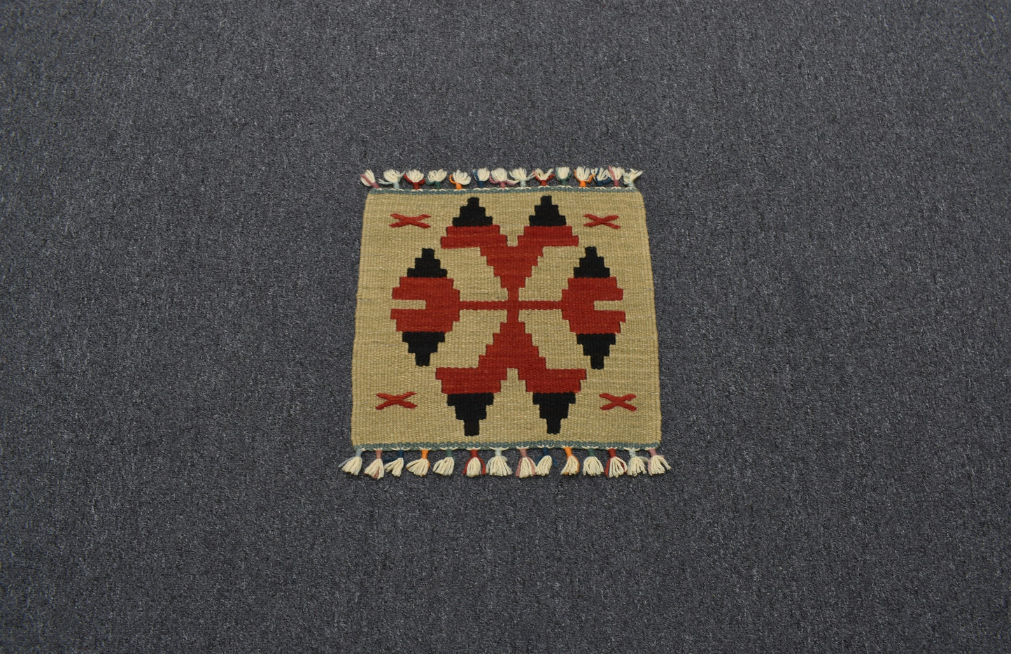 Yeni El Dokuma Kare Köşe Sandalye Minderi Pınarbaşı Kayseri Yün Kilim 5943