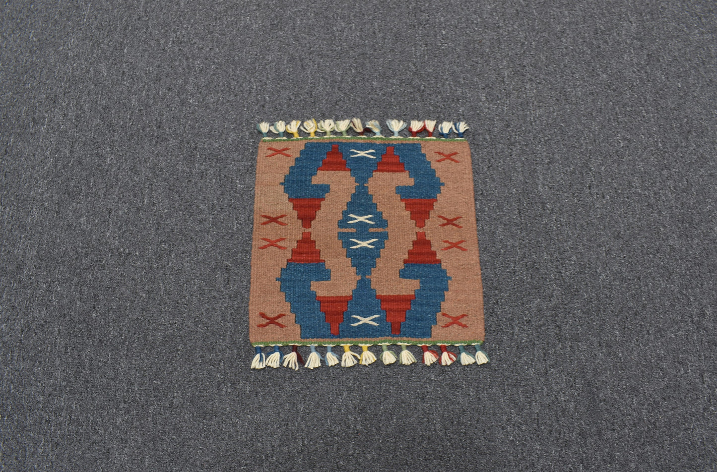 Yeni El Dokuma Kare Köşe Sandalye Minderi Pınarbaşı Kayseri Yün Kilim 5957
