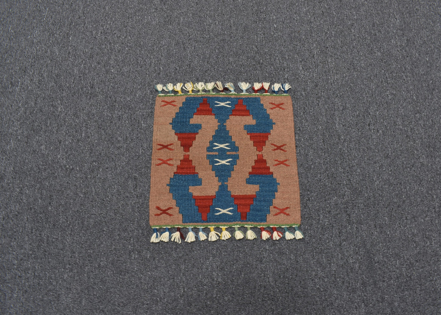 Yeni El Dokuma Kare Köşe Sandalye Minderi Pınarbaşı Kayseri Yün Kilim 5957