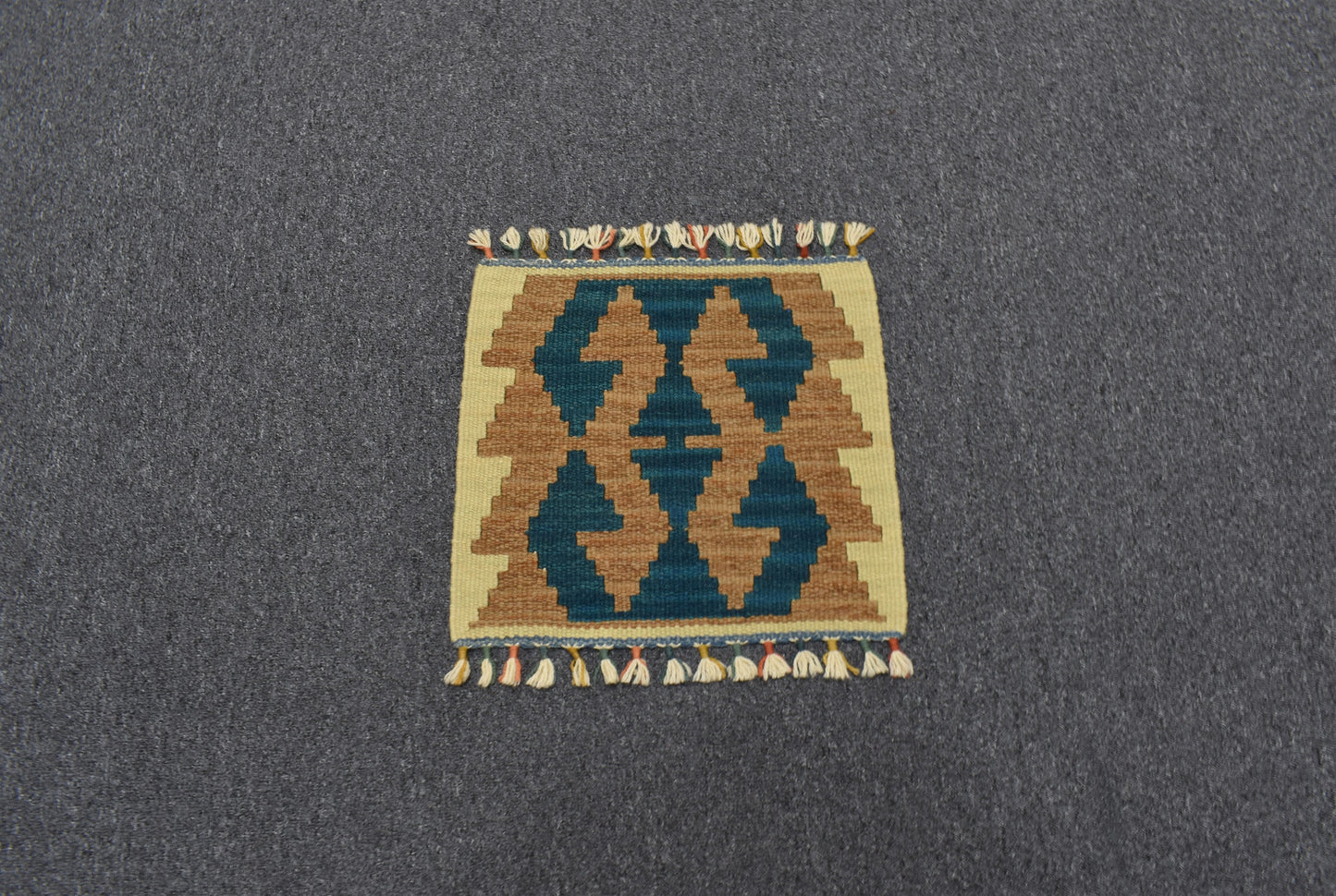 Yeni El Dokuma Kare Köşe Sandalye Minderi Pınarbaşı Kayseri Yün Kilim 5964