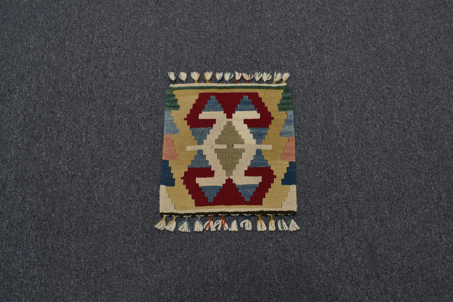 Yeni El Dokuma Köşe Sandalye Koltuk Minderi Pınarbaşı Kayseri Yün Kilim 5970