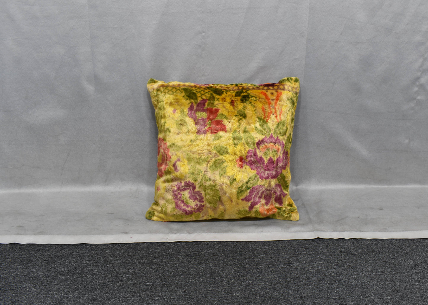 Yeni Kadife Dokuma Dekoratif Kilim Kırlent Yastık Kılıfı 6019