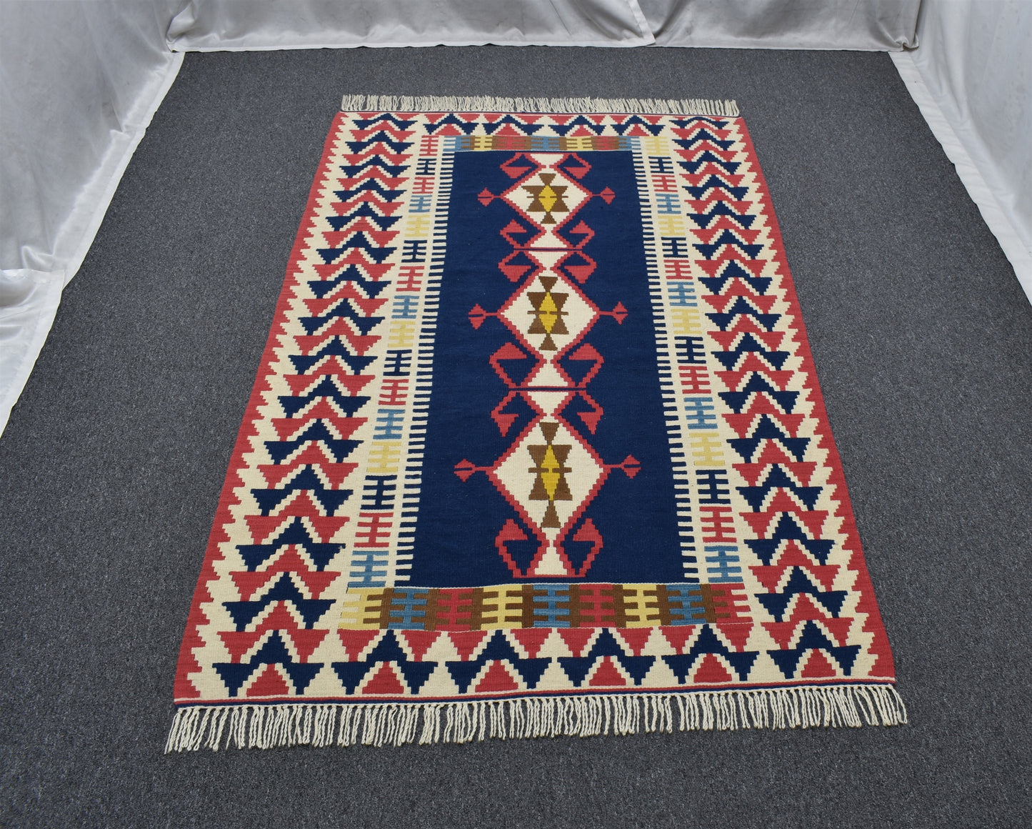 Yeni El Dokuma Benzersiz Lacivert Otantik Yağcıbedir Balıkesir Yün Kilim 6247