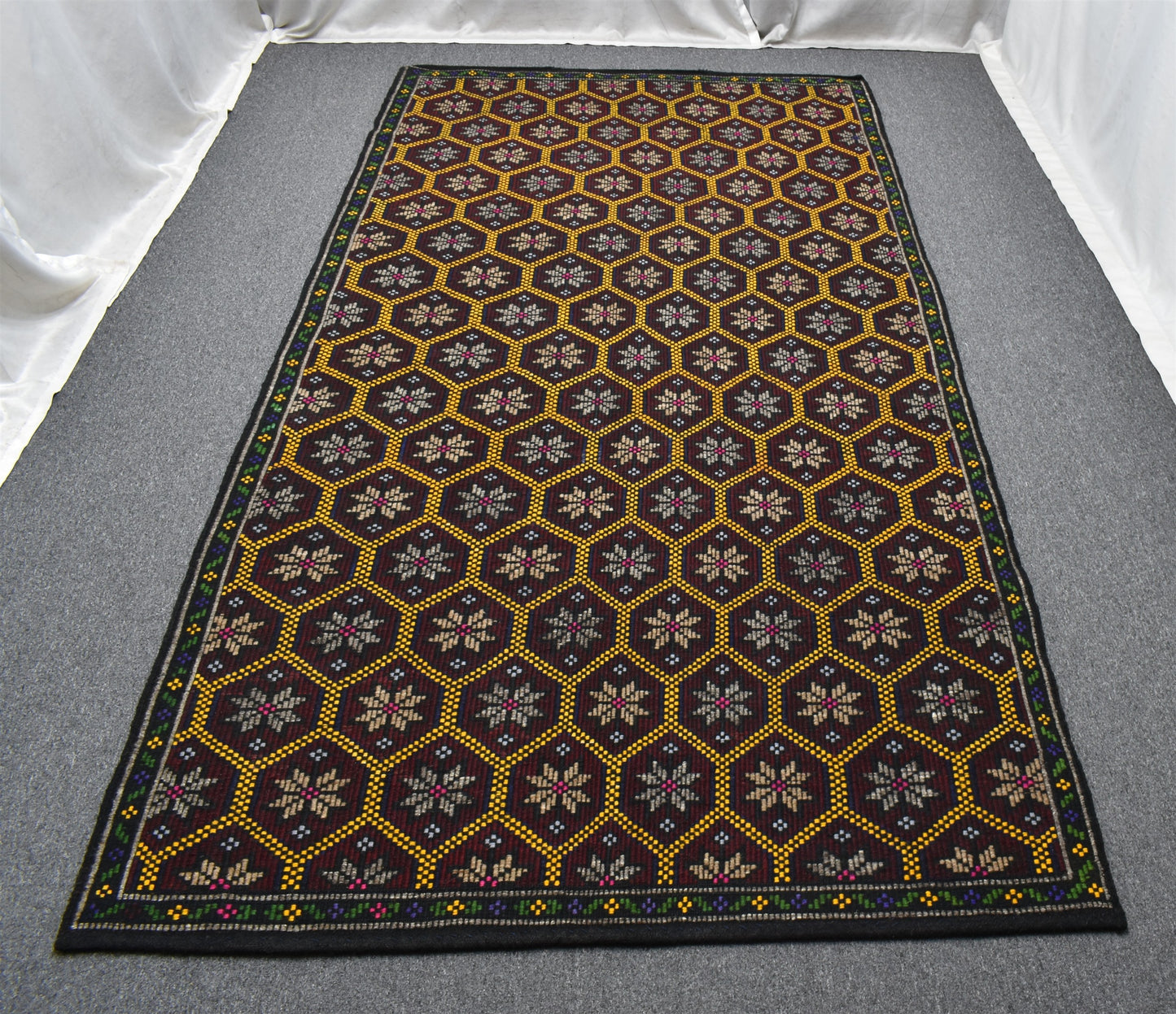 El Dokuması Otantik Çiçekli Çumra Yörük Yün Cecim Kilim 6257