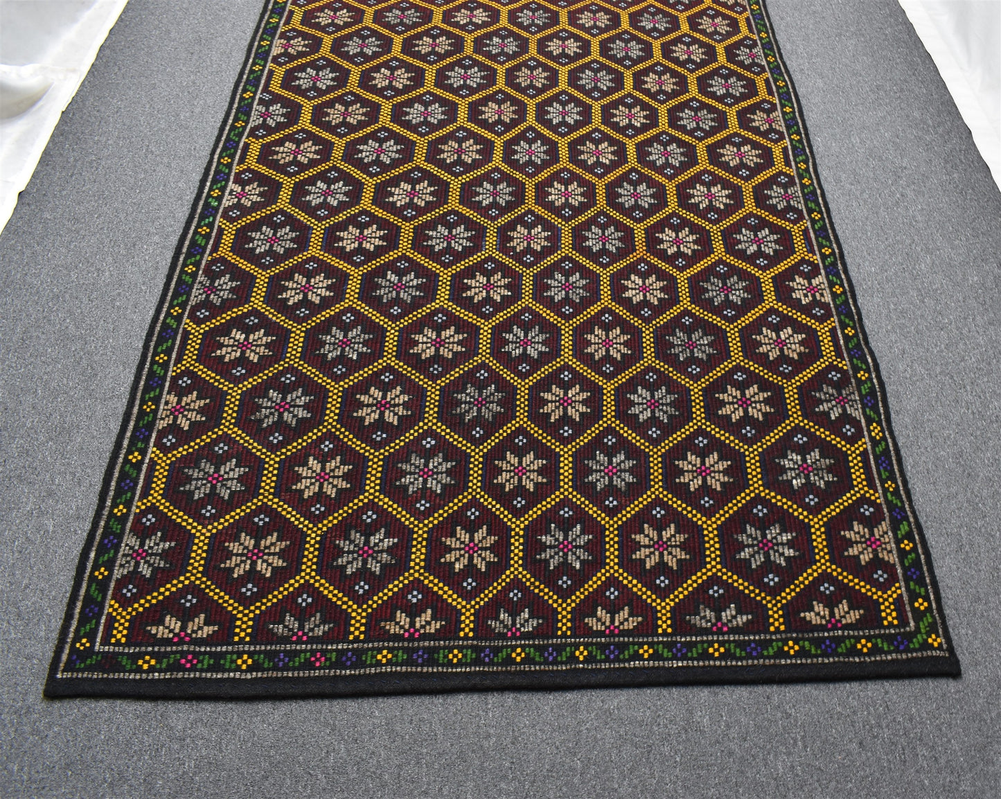 El Dokuması Otantik Çiçekli Çumra Yörük Yün Cecim Kilim 6257