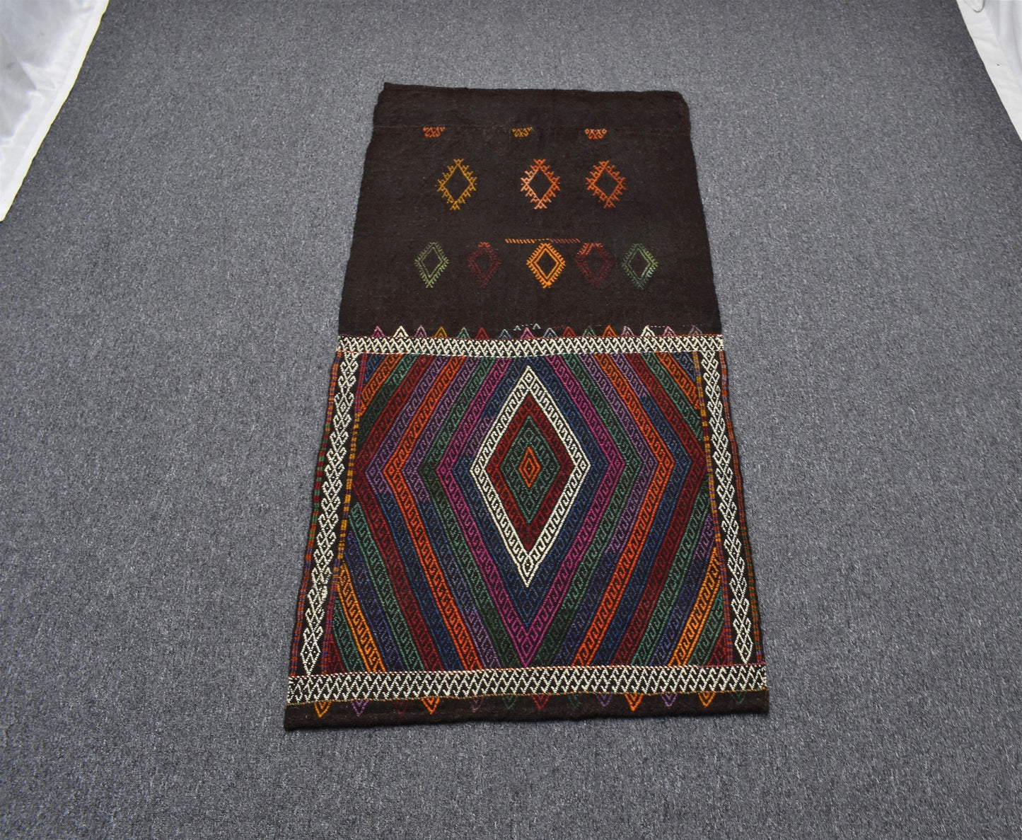 El Dokuması Geometrik Zarif Motifli Yörük Yün Kilim 6296