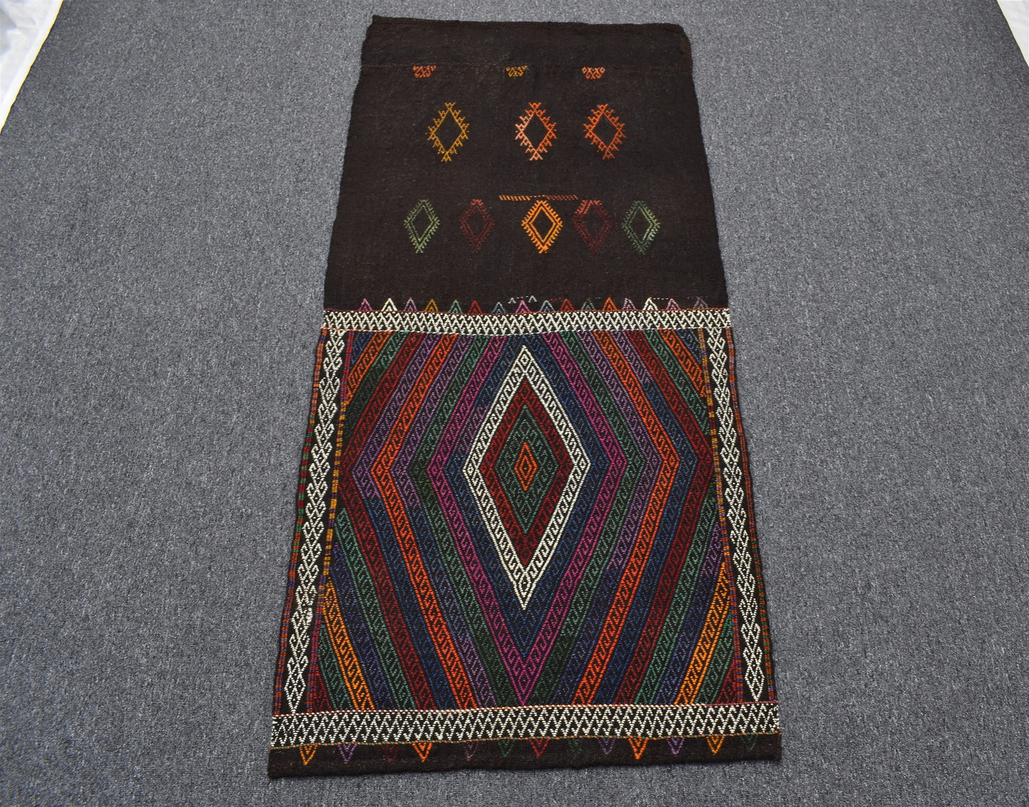 El Dokuması Geometrik Zarif Motifli Yörük Yün Kilim 6296