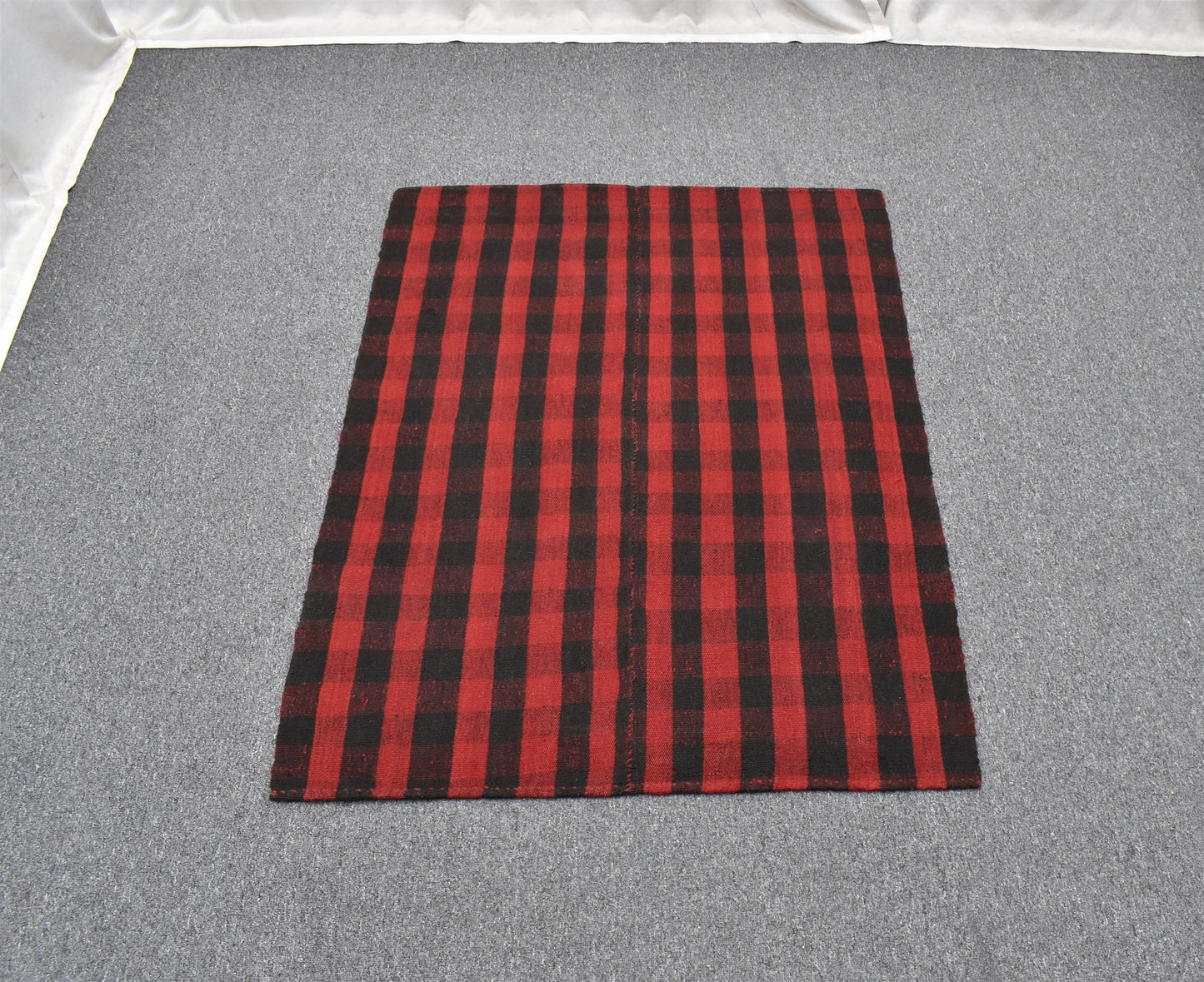 El Dokuma Ender Ekoseli Sofra Yün Kilim 6306