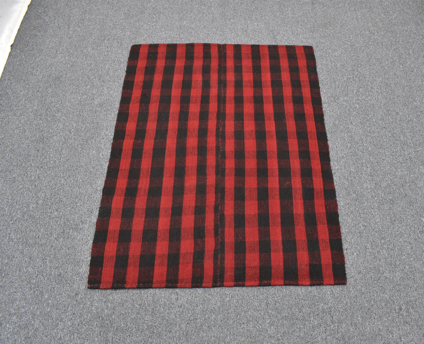 El Dokuma Ender Ekoseli Sofra Yün Kilim 6306