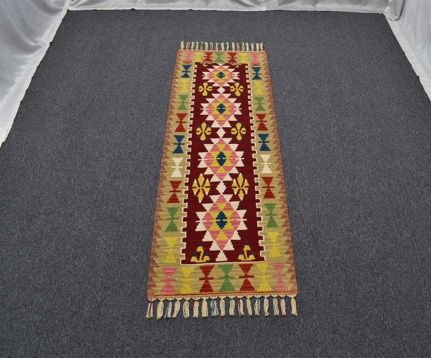 Yeni El Dokuma Göbekli Renkli Pınarbaşı Kayseri Yün Yolluk Kilim 6337