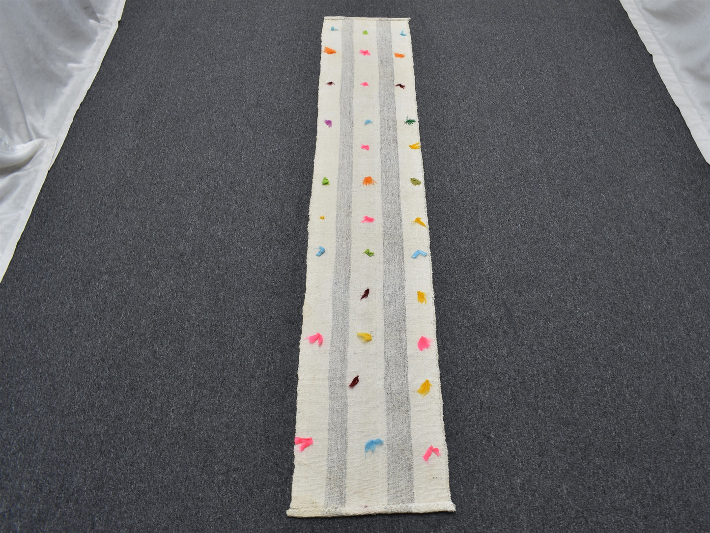 El Dokuma Nadir Naif Ak Pamuklu Mini Yolluk Kilim 6340