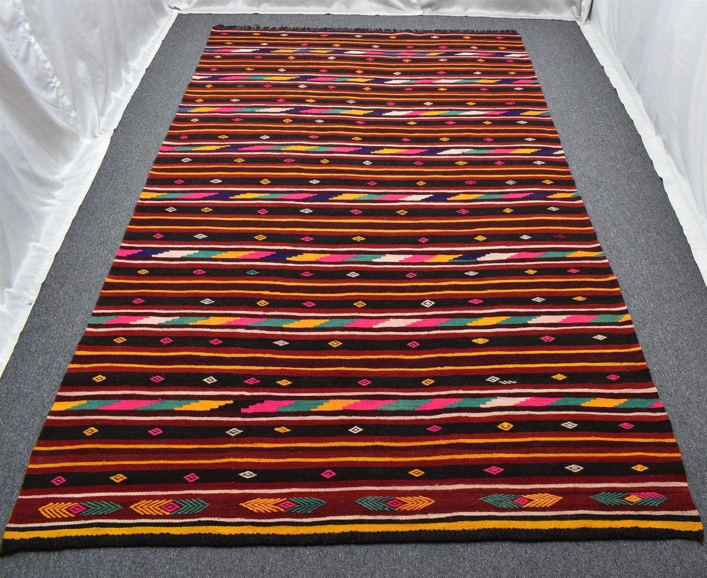 El Dokuması Yekpare Renkli Antalya Yörük Yün Kilim 6342