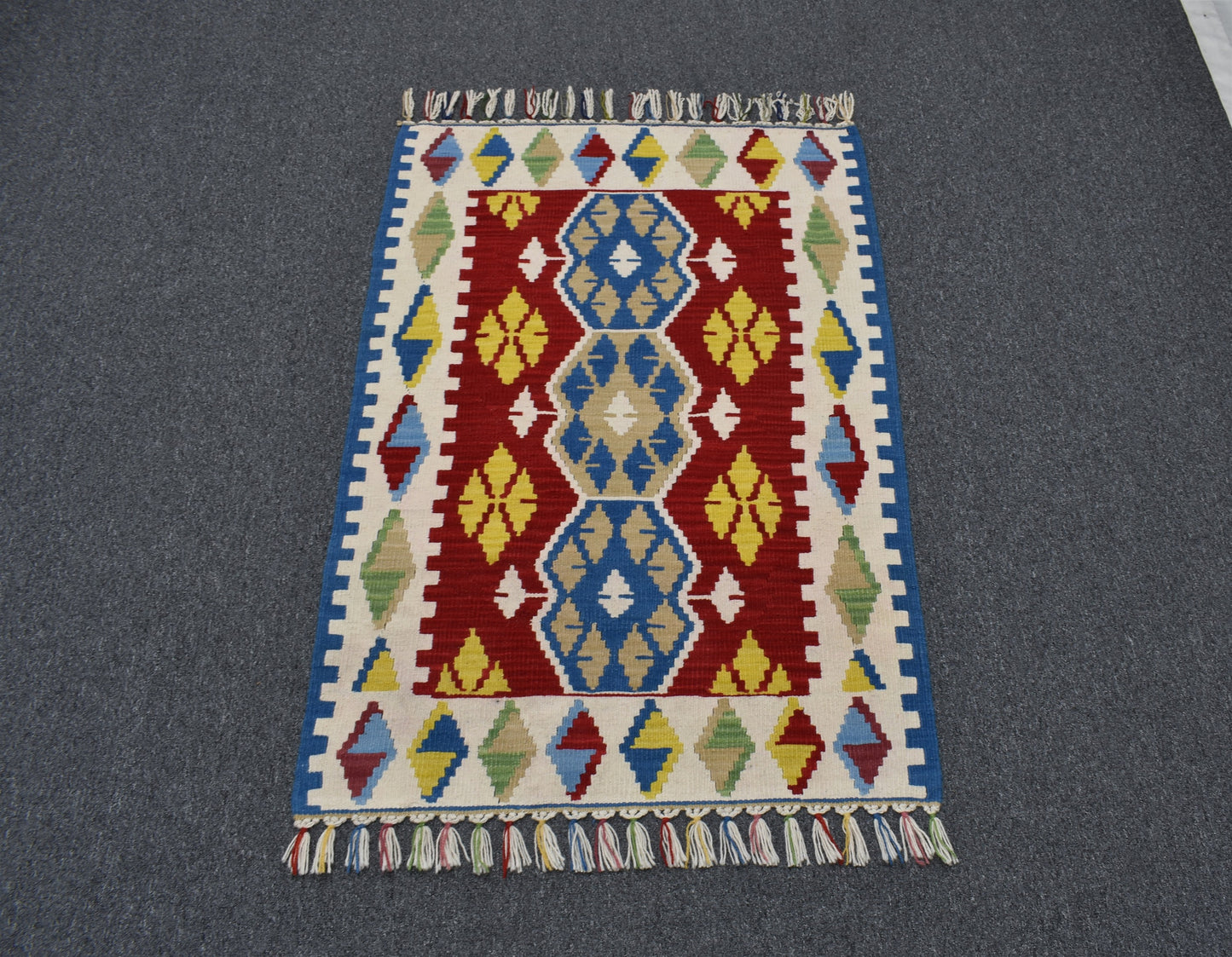 Yeni El Dokuma Göbekli Kırmızı Pınarbaşı Kayseri Yün Kilim 6351