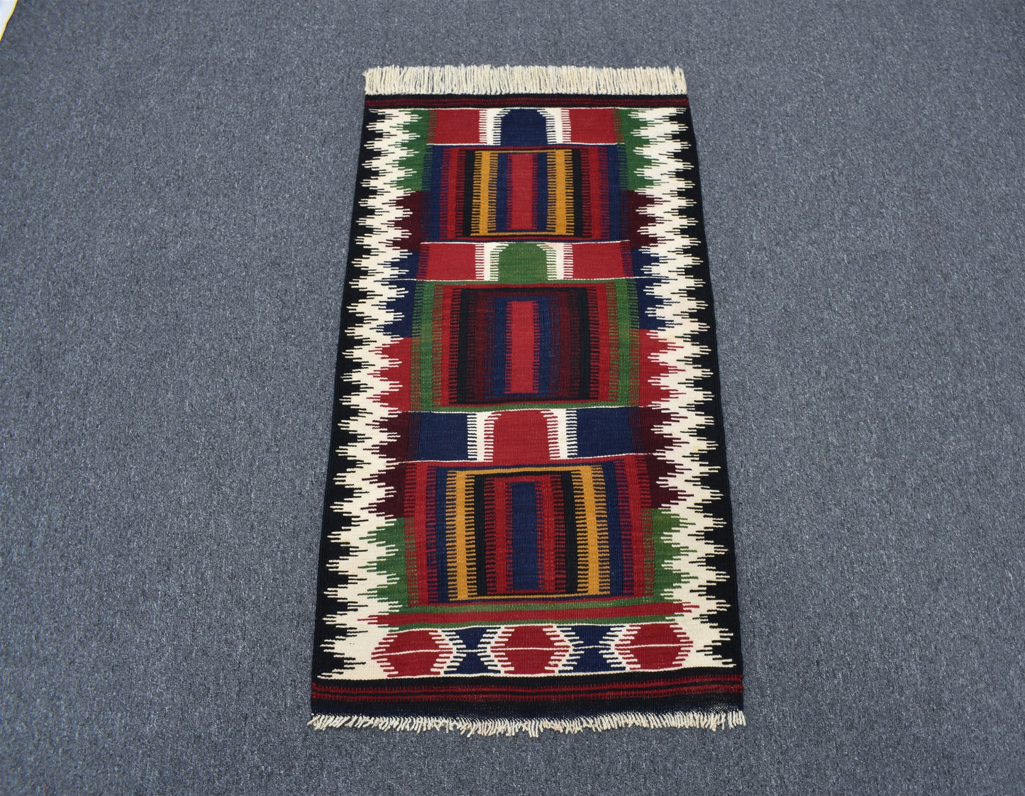 El Dokuma Otantik Karapınar Yün Kilim 6363