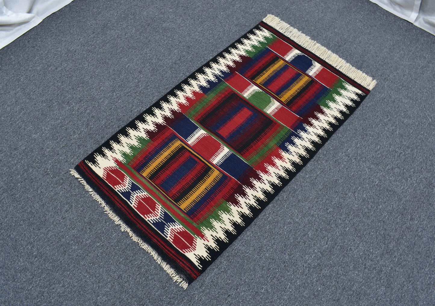 El Dokuma Otantik Karapınar Yün Kilim 6363