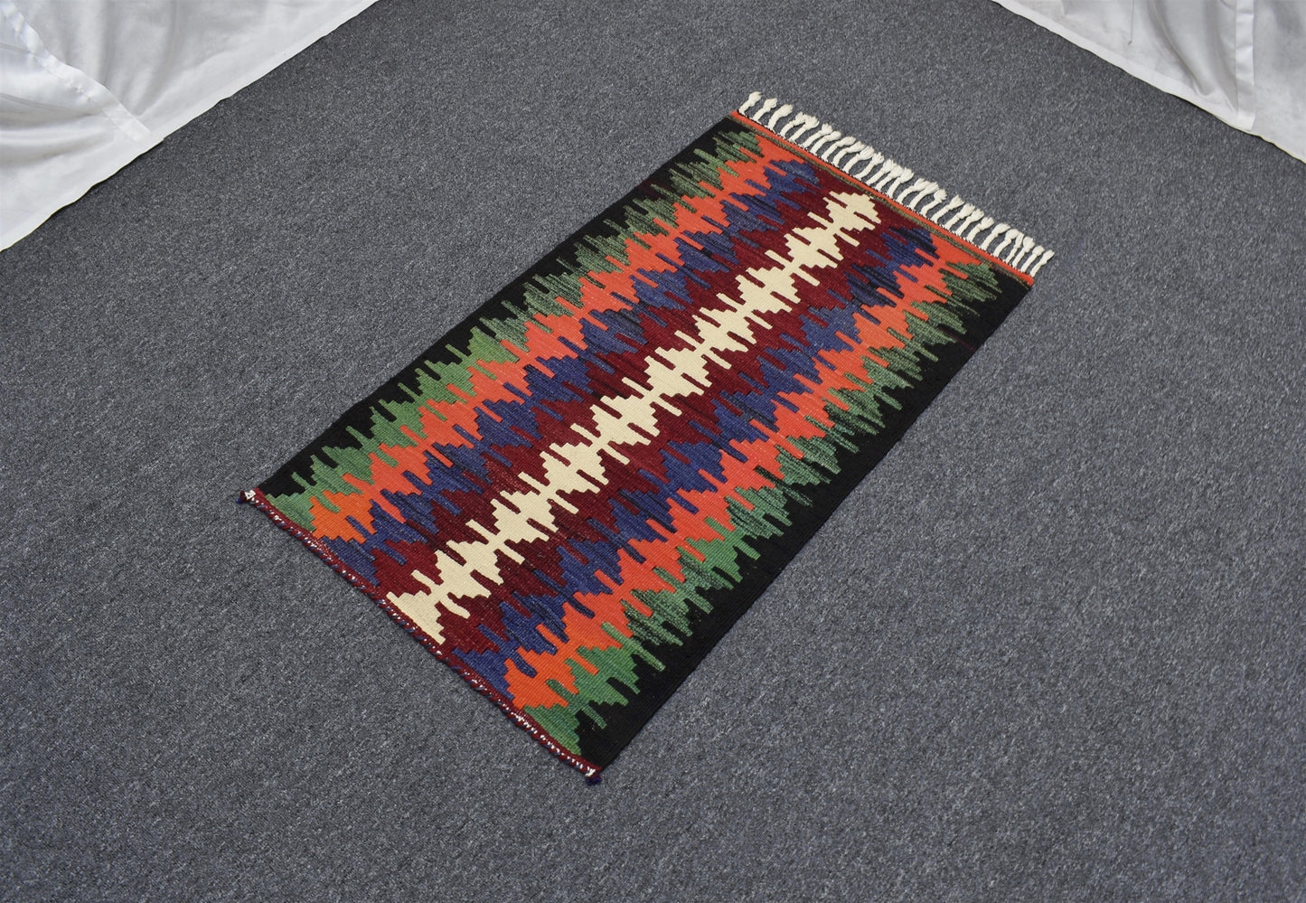 El Dokuma Seçkin Afyon Emirdağ Yün Kilim 6364