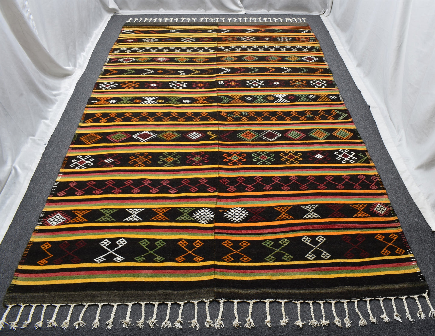 El Dokuması Doğal Devasa Karapınar Yörük Yün Kilim 6366
