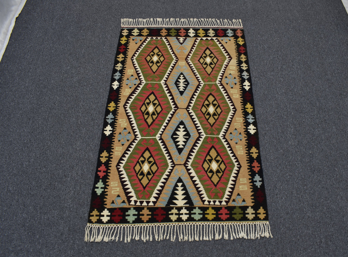 Yeni El Dokuma Şaheser Kula İzmir Yün Kilim 6377