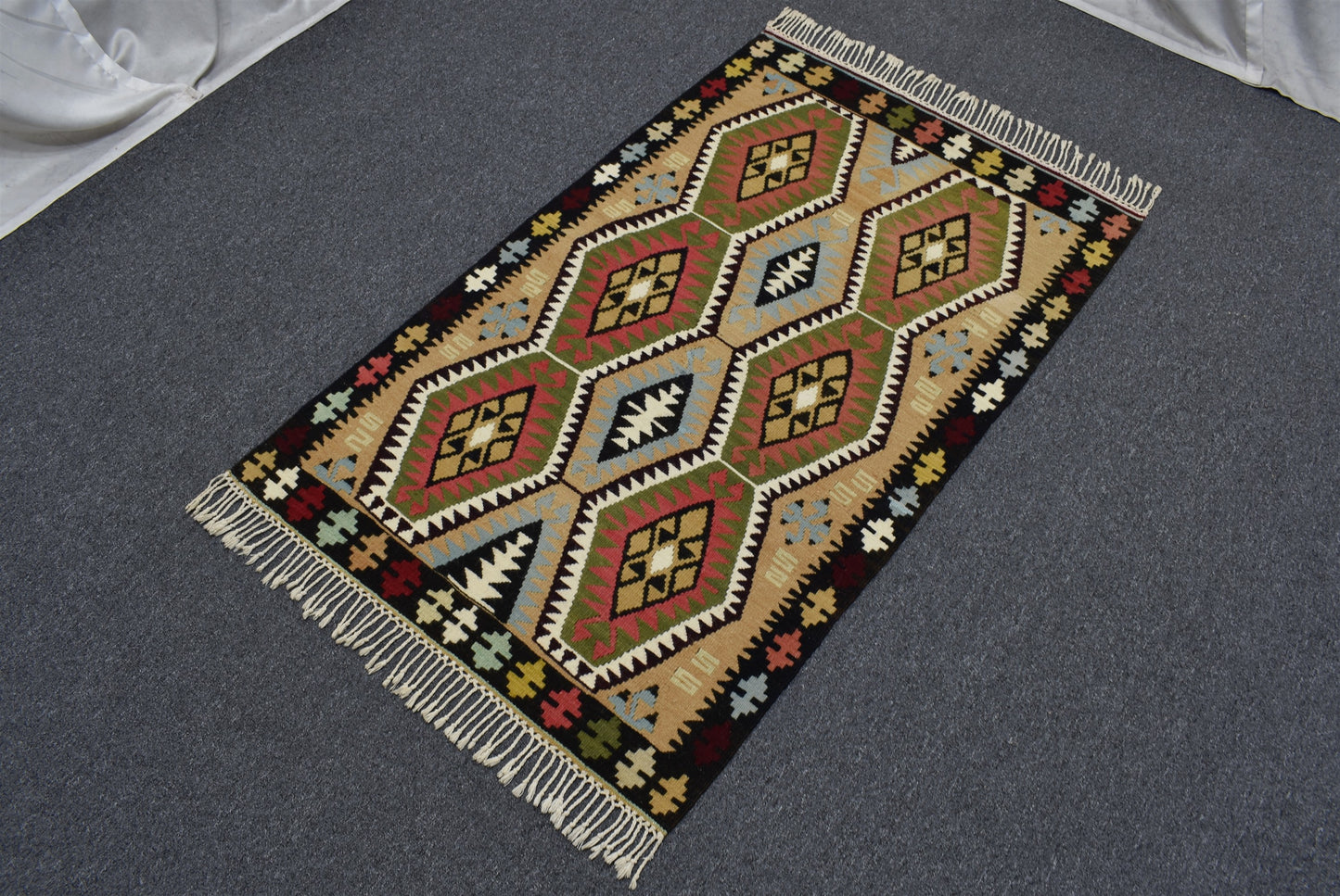 Yeni El Dokuma Şaheser Kula İzmir Yün Kilim 6377