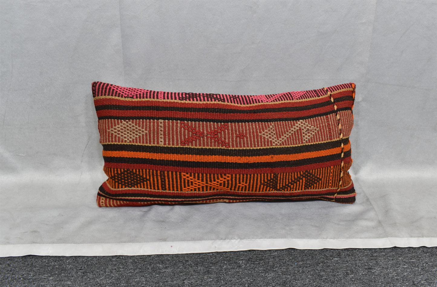 Yeni Kadife Dokuma Dekoratif Kilim Kırlent Yastık Kılıfı 6606