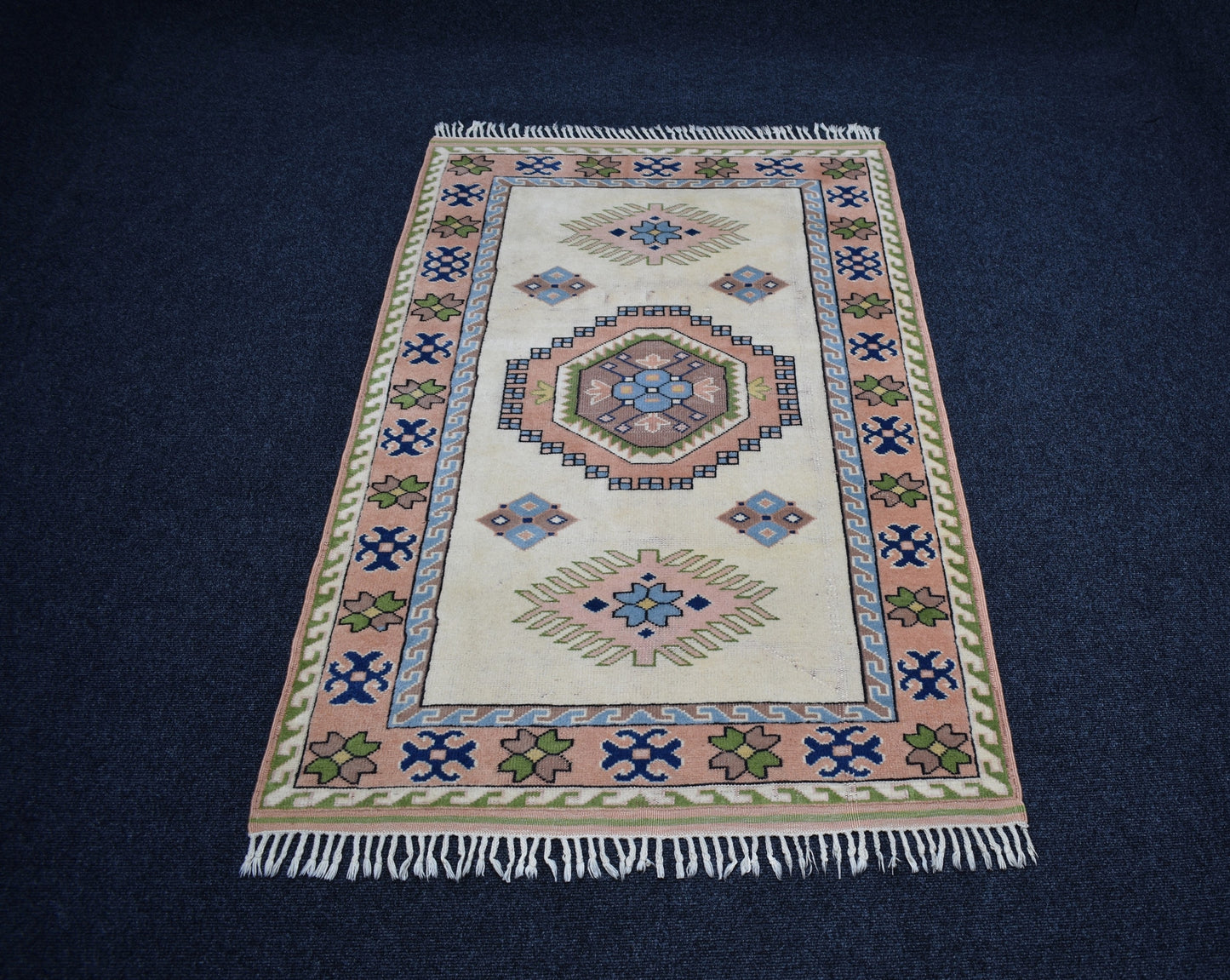 Vintage El Dokuma Benzersiz Nadir Niğde Kars Yörük Yün Halı 6939