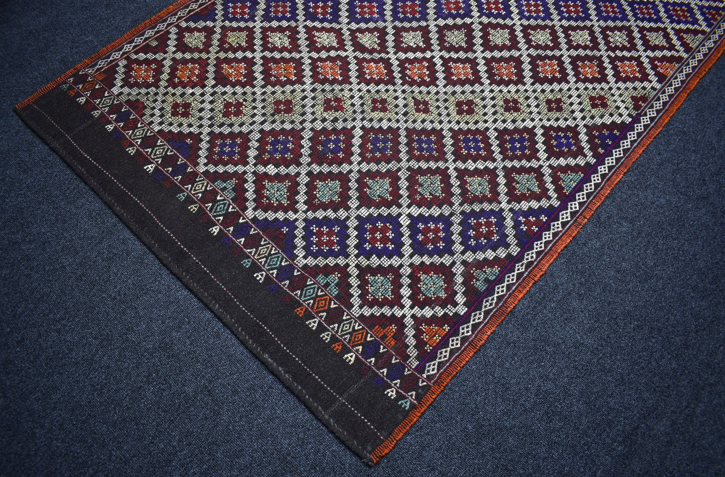 El Dokuması Karapınar Kareli Tasarım Yörük Yün Cecim Kilim 7064