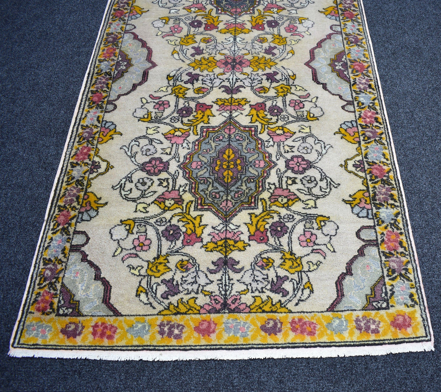 Vintage El Dokuma Benzersiz Eşsiz Model Ürgüp Yün Halı 7221
