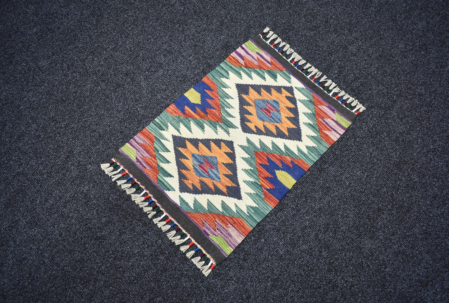 Yeni El Dokuma Nadir Meşhed Cerit Yörükleri İran Yün Kilim 7244
