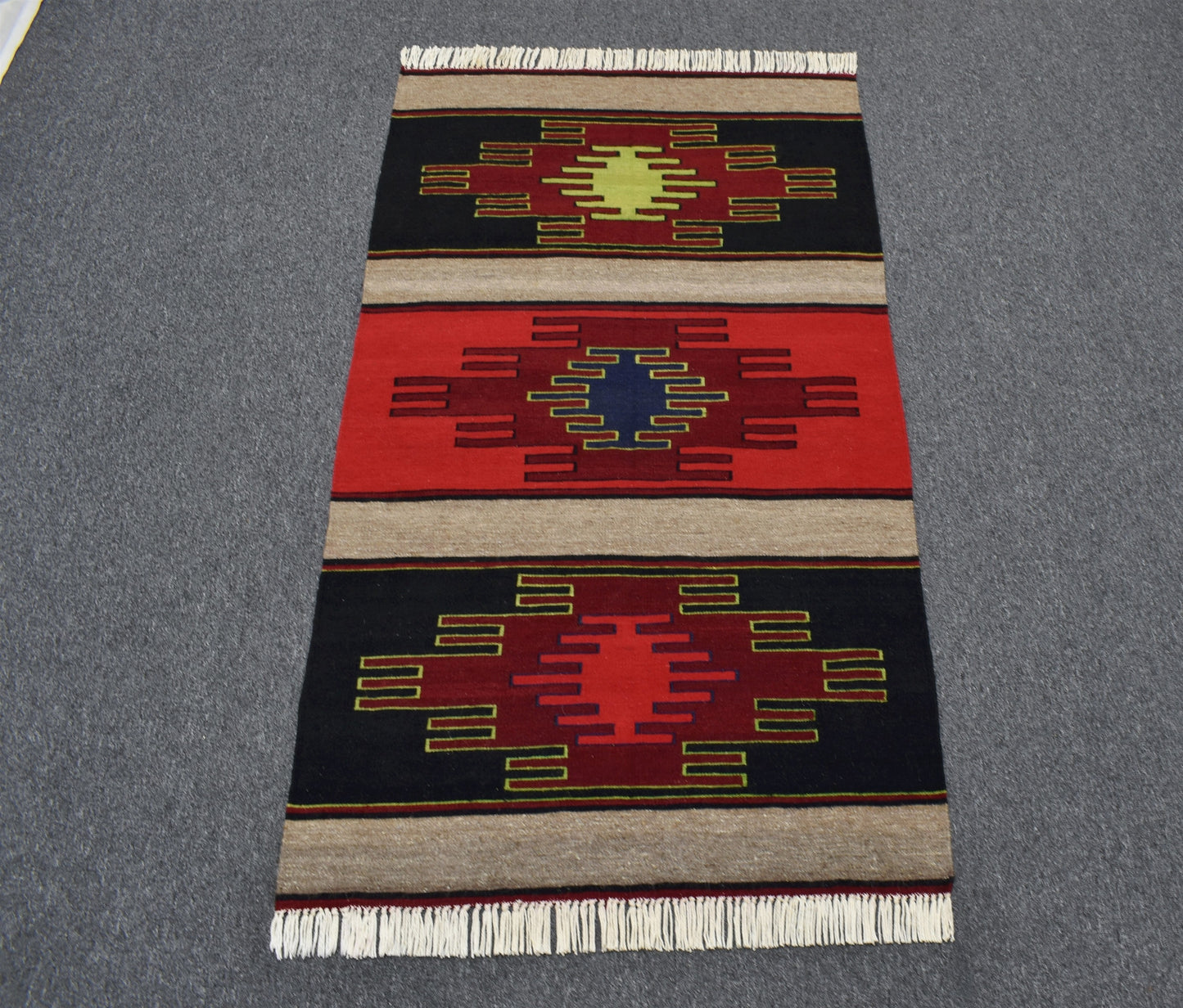 Yeni El Dokuma Görkemli Enfes Şarkışla Sivas Yün Kilim 7410